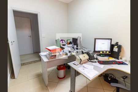 Casa para alugar com 400m², 7 quartos e 1 vagaQuarto 2