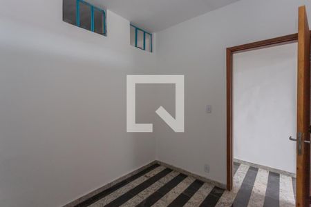 Quarto 1 de apartamento para alugar com 2 quartos, 45m² em Lagoinha, Belo Horizonte
