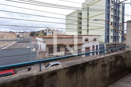 Apartamento para alugar com 45m², 2 quartos e sem vagaVaranda