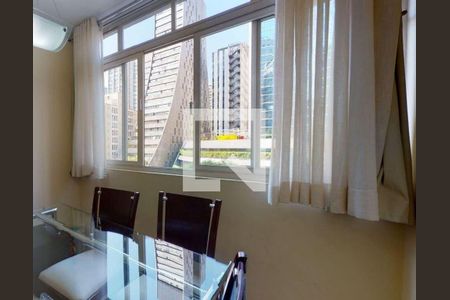 Apartamento à venda com 2 quartos, 72m² em Bela Vista, São Paulo