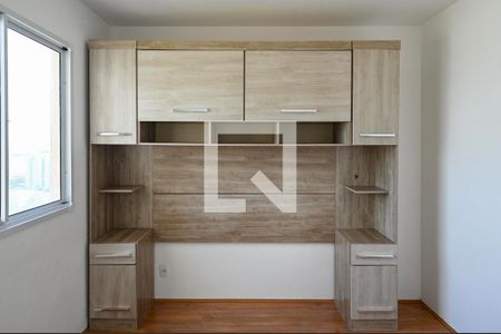 Quarto 1 de apartamento à venda com 2 quartos, 32m² em Parque Fongaro, São Paulo