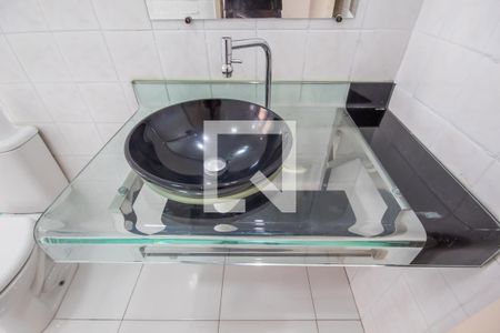 Apartamento para alugar com 68m², 2 quartos e 1 vagaBanheiro