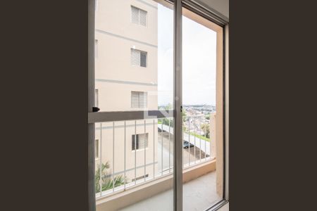 Apartamento para alugar com 68m², 2 quartos e 1 vagaSacada da Sala