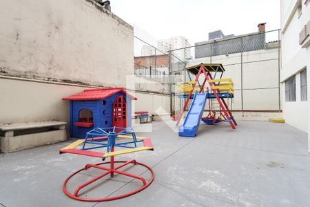 Apartamento à venda com 82m², 2 quartos e 1 vagaÁrea comum