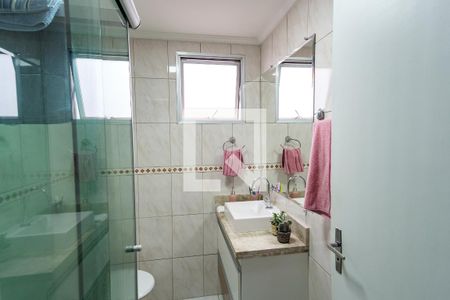 Apartamento à venda com 82m², 2 quartos e 1 vagaBanheiro Social