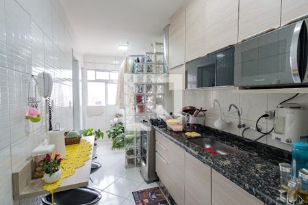 Apartamento à venda com 82m², 2 quartos e 1 vagaCozinha