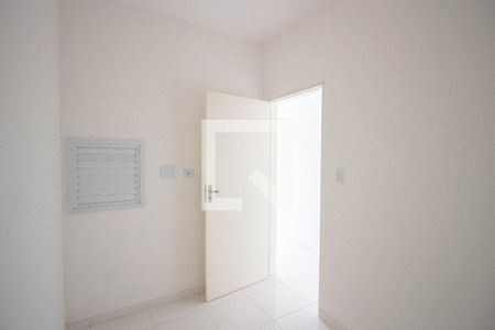 Quarto 1 de apartamento à venda com 2 quartos, 45m² em Vila Carmosina, São Paulo