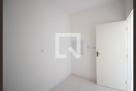 Quarto 1 de apartamento à venda com 2 quartos, 45m² em Vila Carmosina, São Paulo
