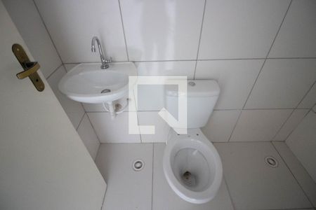 Apartamento à venda com 45m², 2 quartos e sem vaga Apartamento à venda com 45m², 2 quartos e sem vagaBanheiro