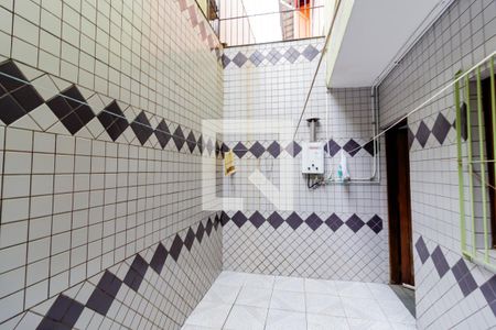 Casa à venda com 260m², 4 quartos e 4 vagas Casa à venda com 260m², 4 quartos e 4 vagasÁrea Externa