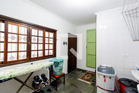 Casa à venda com 260m², 4 quartos e 4 vagas