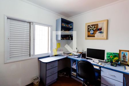 Casa à venda com 260m², 4 quartos e 4 vagas Casa à venda com 260m², 4 quartos e 4 vagasQuarto 4