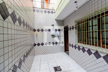 Casa à venda com 260m², 4 quartos e 4 vagas Casa à venda com 260m², 4 quartos e 4 vagasÁrea Externa