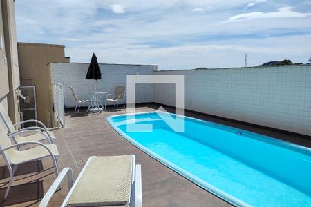 Apartamento à venda com 60m², 2 quartos e sem vagaÁrea comum - Piscina