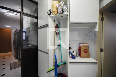 Apartamento para alugar com 84m², 2 quartos e 2 vagas Apartamento para alugar com 84m², 2 quartos e 2 vagasÁrea de Serviço