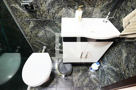 Casa à venda com 219m², 3 quartos e 4 vagasBanheiro Social 2