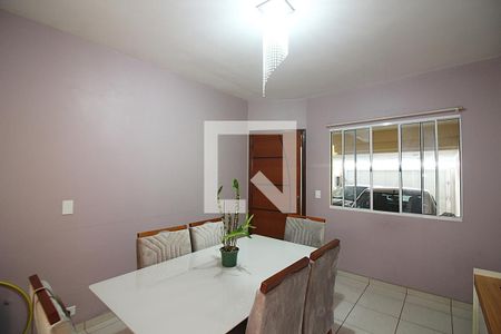 Casa à venda com 219m², 3 quartos e 4 vagasCopa