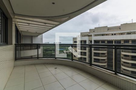 Varanda de apartamento para alugar com 3 quartos, 90m² em Barra da Tijuca, Rio de Janeiro