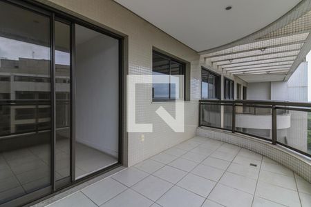Varanda de apartamento para alugar com 3 quartos, 90m² em Barra da Tijuca, Rio de Janeiro