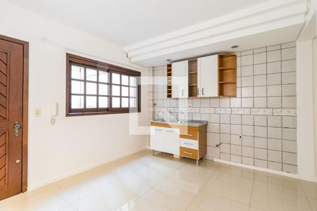 Sala/Cozinha de apartamento para alugar com 1 quarto, 38m² em Chácara das Pedras, Porto Alegre