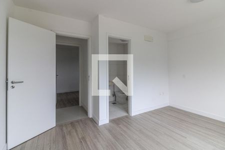 Suíte de apartamento para alugar com 3 quartos, 115m² em Barra da Tijuca, Rio de Janeiro