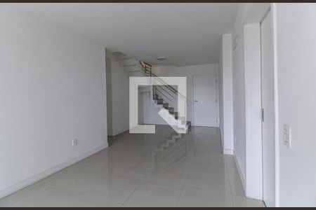 Sala de apartamento para alugar com 4 quartos, 256m² em Barra da Tijuca, Rio de Janeiro