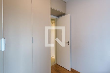 Apartamento à venda com 123m², 3 quartos e 2 vagasQuarto 2