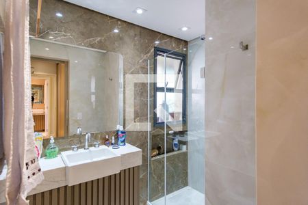 Apartamento à venda com 123m², 3 quartos e 2 vagasBanheiro da Suíte