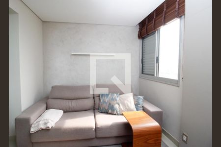 Sala de apartamento à venda com 2 quartos, 87m² em Sagrada Família, Belo Horizonte