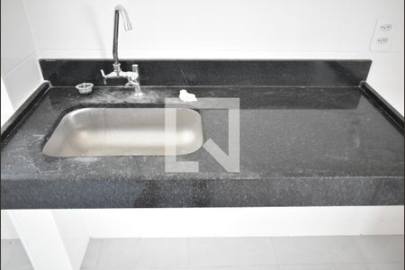 Apartamento para alugar com 45m², 2 quartos e 1 vagaPia