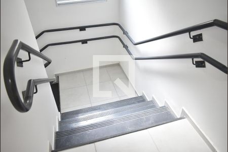 Apartamento para alugar com 45m², 2 quartos e 1 vagaEscada
