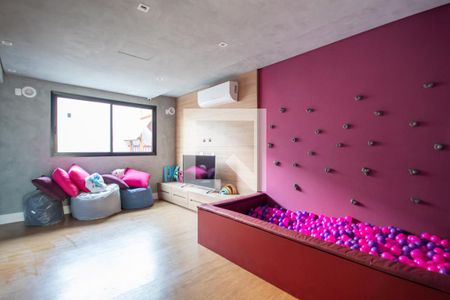Apartamento à venda com 92m², 2 quartos e 2 vagasBrinquedoteca