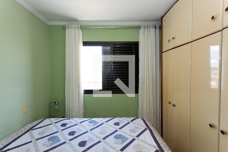 Apartamento à venda com 77m², 3 quartos e 2 vagasSuíte