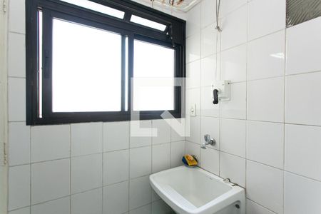 Apartamento à venda com 77m², 3 quartos e 2 vagasÁrea de Serviço