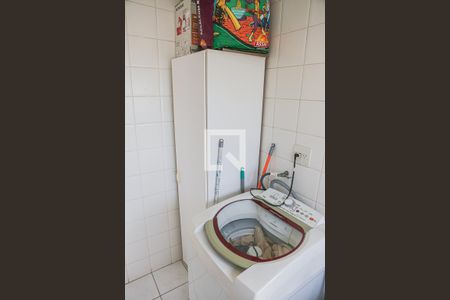 Apartamento à venda com 93m², 3 quartos e 2 vagas Apartamento à venda com 93m², 3 quartos e 2 vagasÁrea de Serviço
