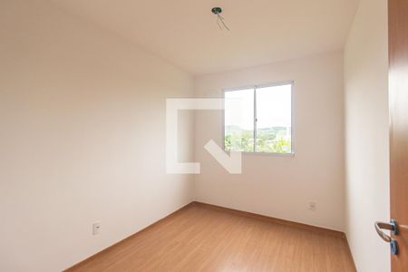 Quarto 1 de apartamento para alugar com 2 quartos, 45m² em Guaratiba, Rio de Janeiro