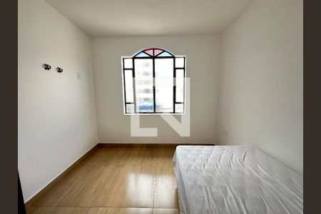 Casa à venda com 290m², 4 quartos e 2 vagasQuarto 3