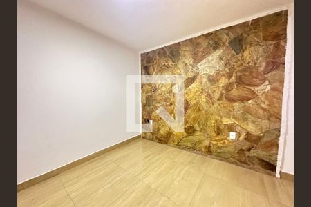 Casa à venda com 290m², 4 quartos e 2 vagasQuarto 4