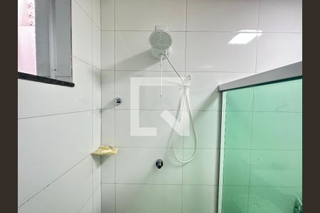 Casa à venda com 290m², 4 quartos e 2 vagasBanheiro