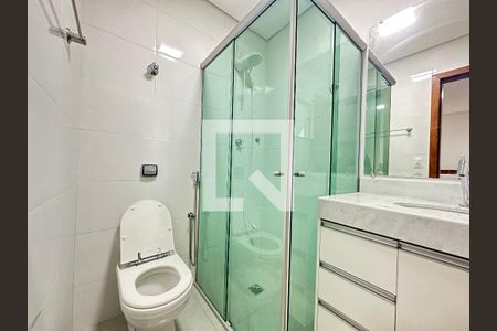 Casa à venda com 290m², 4 quartos e 2 vagasBanheiro 3