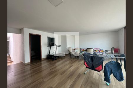 Casa à venda com 290m², 4 quartos e 2 vagasÁrea Gourmet