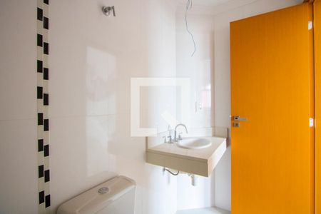 Apartamento à venda com 256m², 5 quartos e 6 vagasBanheiro do quarto 3