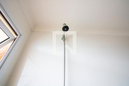 Apartamento à venda com 256m², 5 quartos e 6 vagasBanheiro do quarto 2