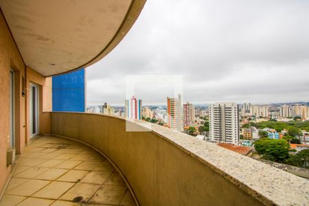 Apartamento à venda com 256m², 5 quartos e 6 vagasVaranda do quarto 1 e 2