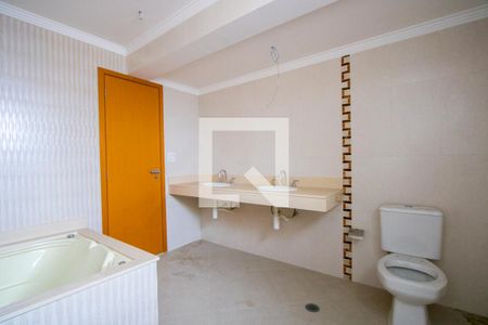 Apartamento à venda com 256m², 5 quartos e 6 vagasBanheiro do quarto 1