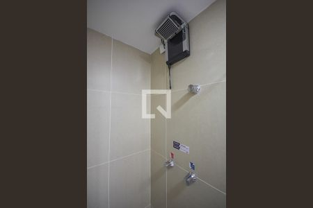 Studio para alugar com 25m², 1 quarto e sem vaga Studio para alugar com 25m², 1 quarto e sem vagaChuveiro do Banheiro