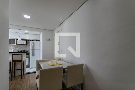 Sala de apartamento para alugar com 2 quartos, 48m² em Vila Mogilar, Mogi das Cruzes