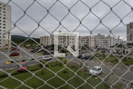 Vista - Sala de apartamento para alugar com 2 quartos, 48m² em Vila Mogilar, Mogi das Cruzes