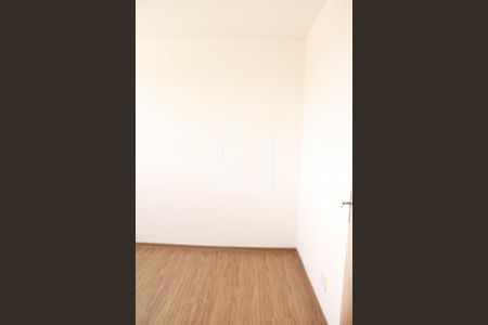 Quarto 1 de apartamento para alugar com 2 quartos, 45m² em São Goncalo, Contagem