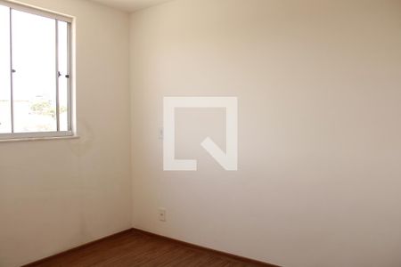Quarto 1 de apartamento para alugar com 2 quartos, 45m² em São Goncalo, Contagem